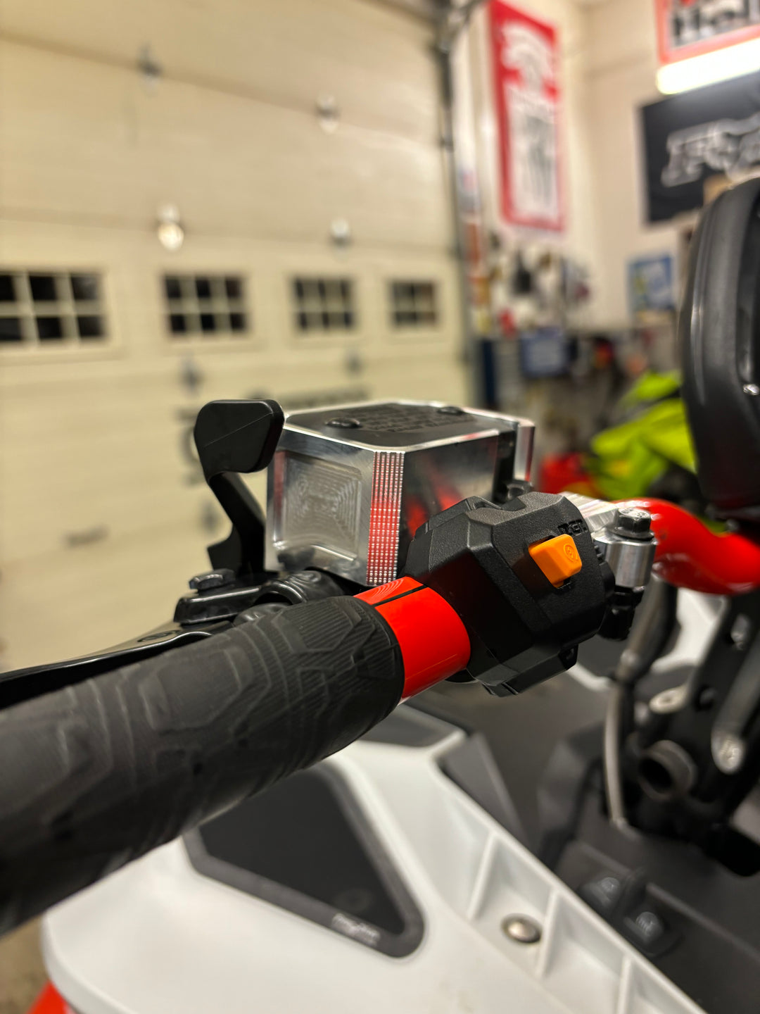 Brake Reservoir Guard (Ski-doo) – CR custom